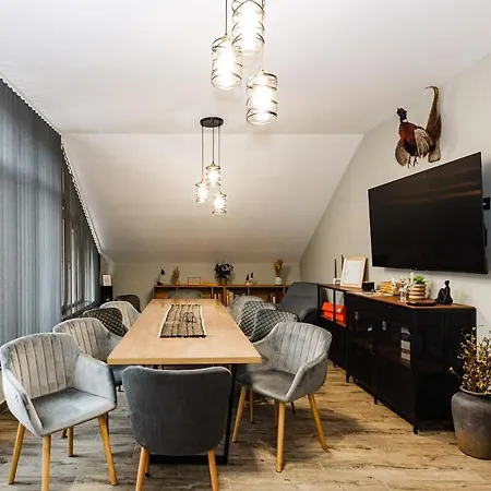 тих кът Villa Resilovo