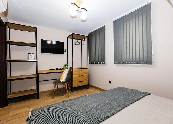 тих кът Villa *