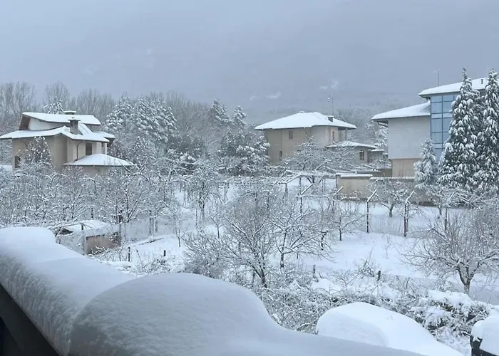 тих кът Villa Resilovo